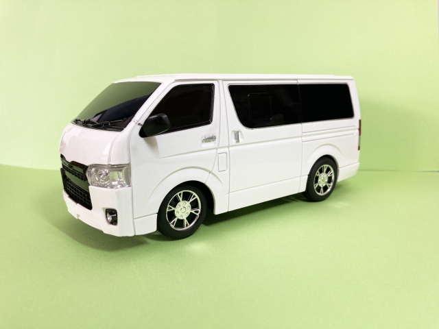 ハイエースのミニカー
